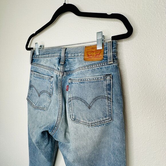 Levis White Oak Cone Denim Light Medium Wash Button Fly Distressed Slim Leg Jean - Picture 7 of 16